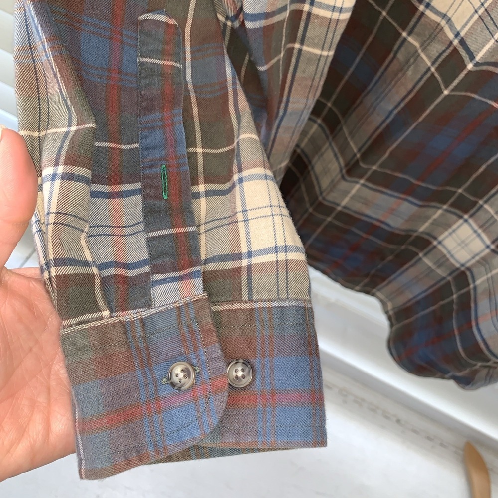Tommy Hilfiger Mens Large Plaid Button Down Shirt Blue Brown Crest Logo Vintage - Picture 5 of 5
